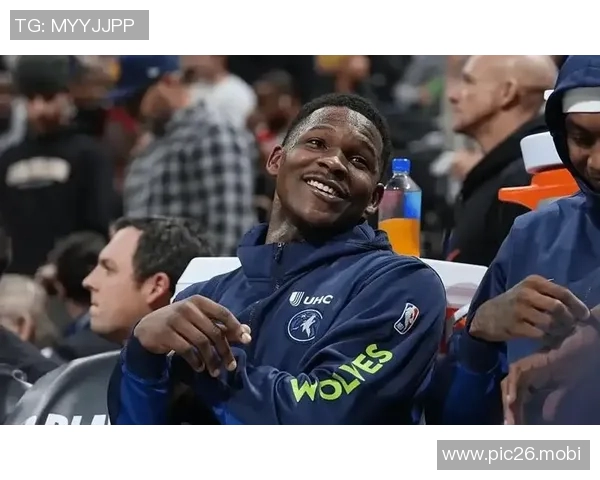 除了首发实力，像掘金、凯尔特人这样的争冠球队，板凳深度有多重要？